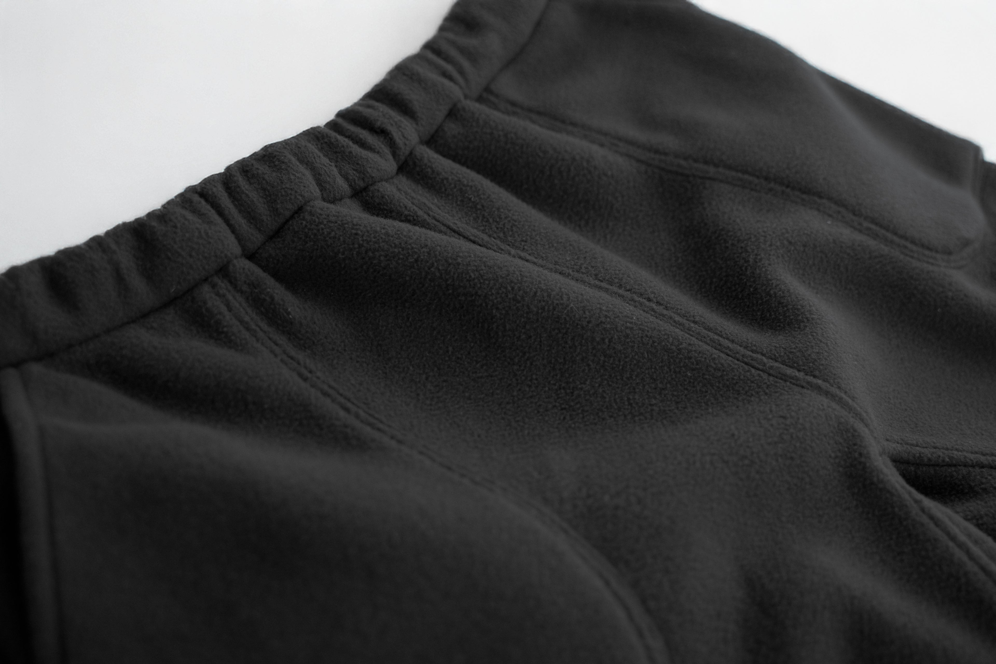 Side-Zip Fleece Pants - Black