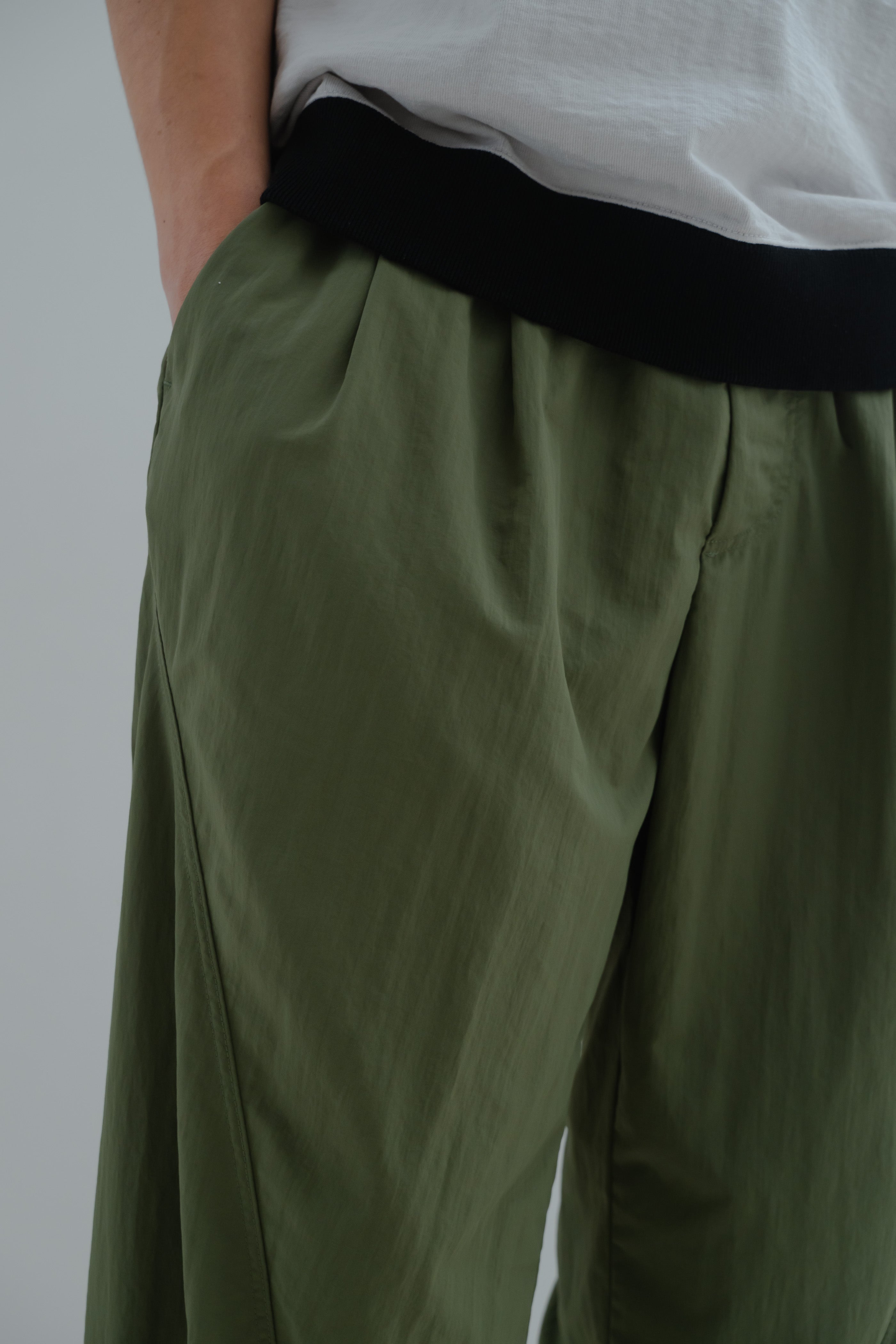 Nylon Easy Pants - Olive – Sanri studios