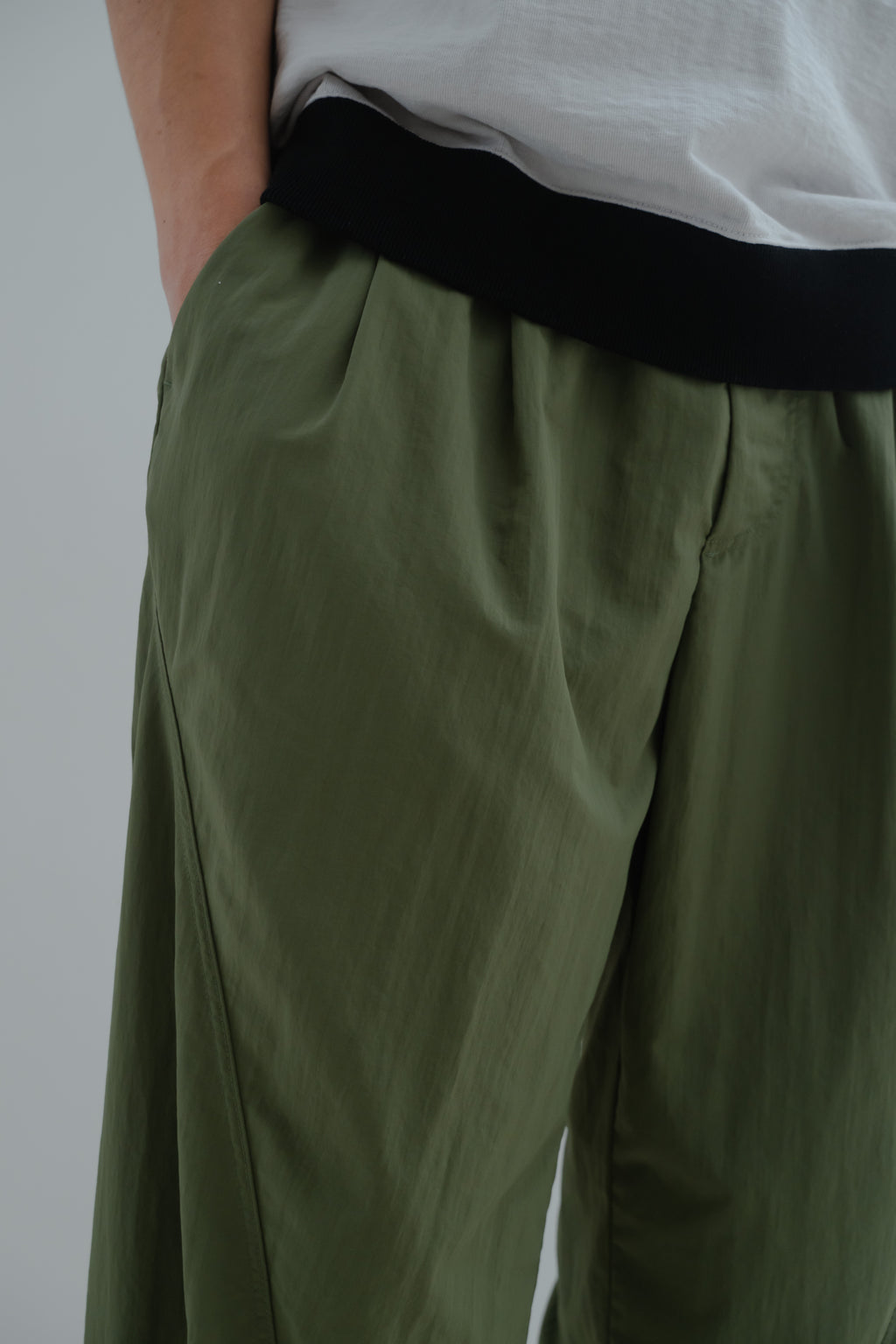Nylon Easy Pants - Olive